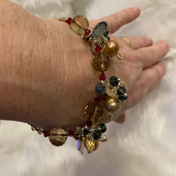 7.5 to 9” adjustable Gold Pearl & red bead bracelet handmade unique one of kind - Picture 6 of 6